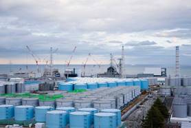 福島第一原子力発電の敷地内にあるタンクの写真です。